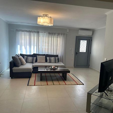 Deppys Apartment Porto Heli Luaran gambar