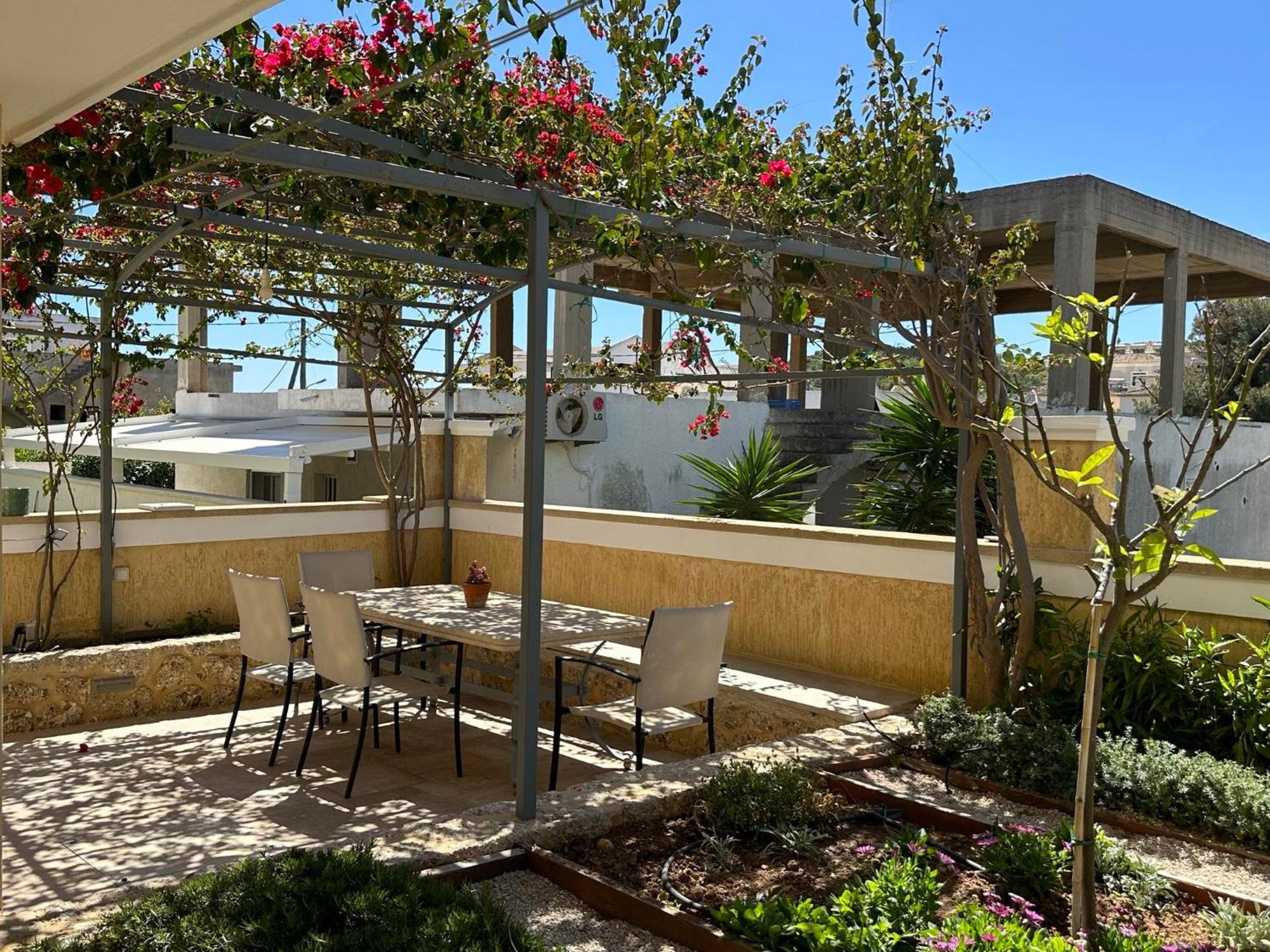 Deppys Apartment Porto Heli Luaran gambar